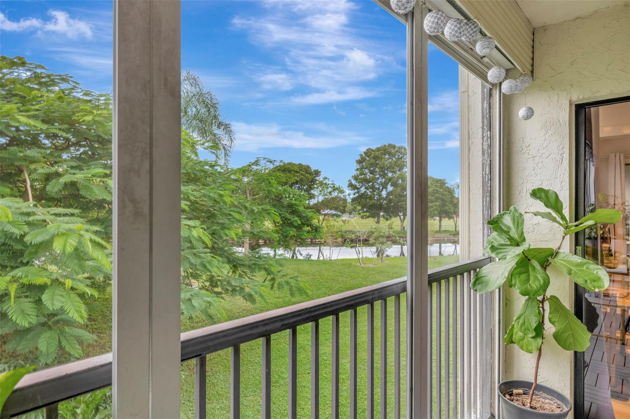 Hammocks - Lake Forest - Residential