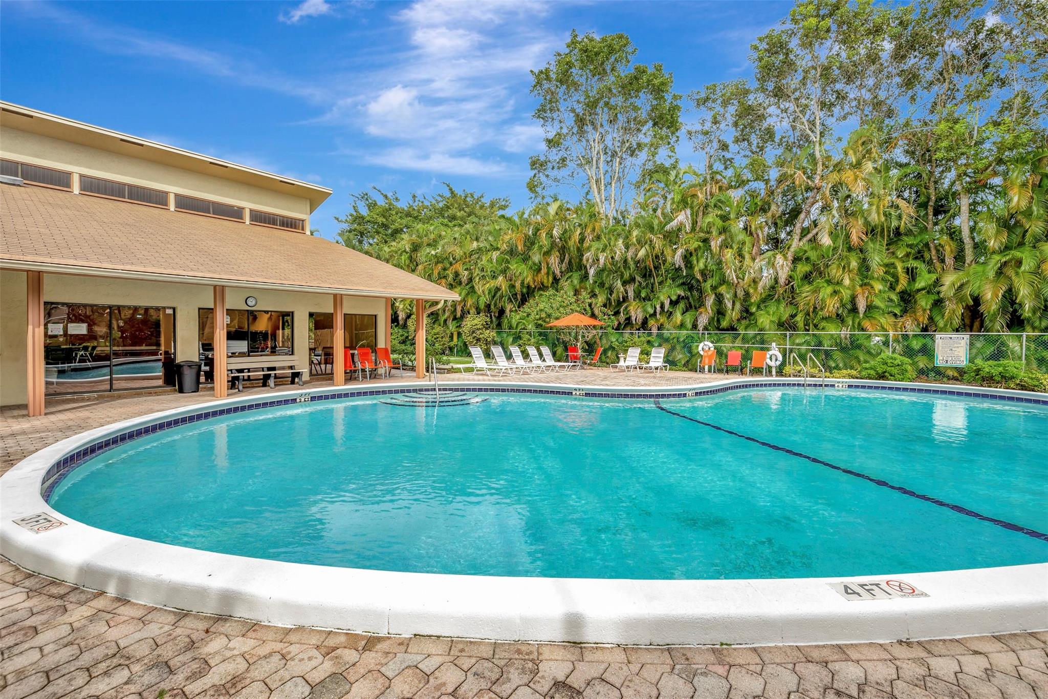 Hammocks - Lake Forest - Residential