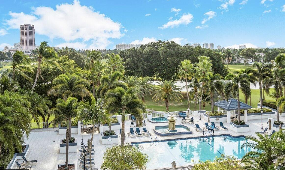 TOWNSEND PLACE CONDO - Residential