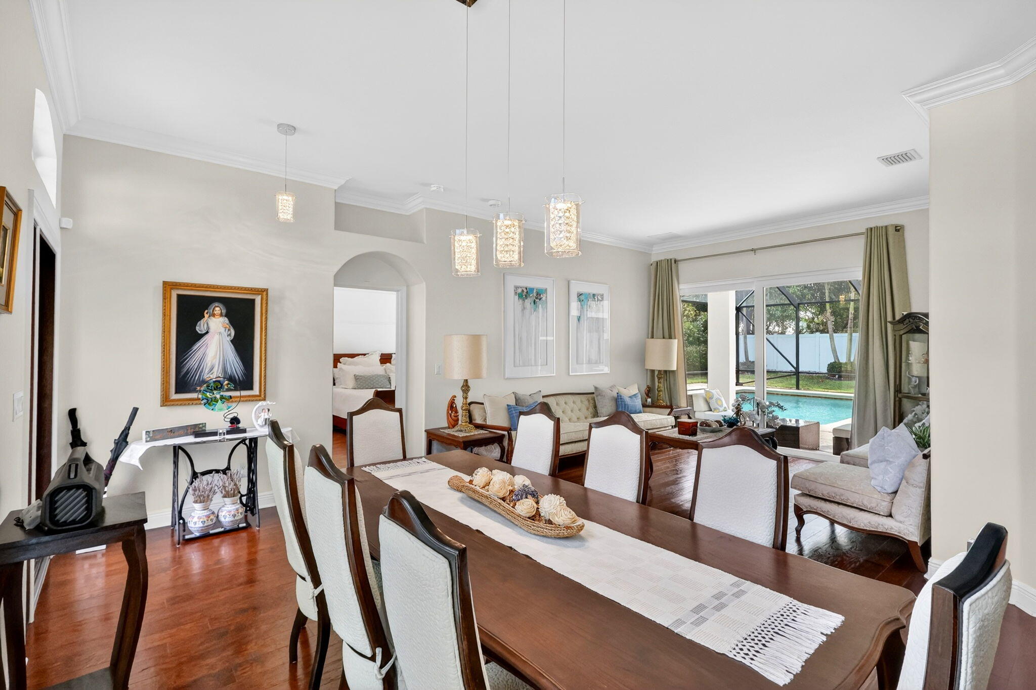 LAKE TUSCANY - Residential