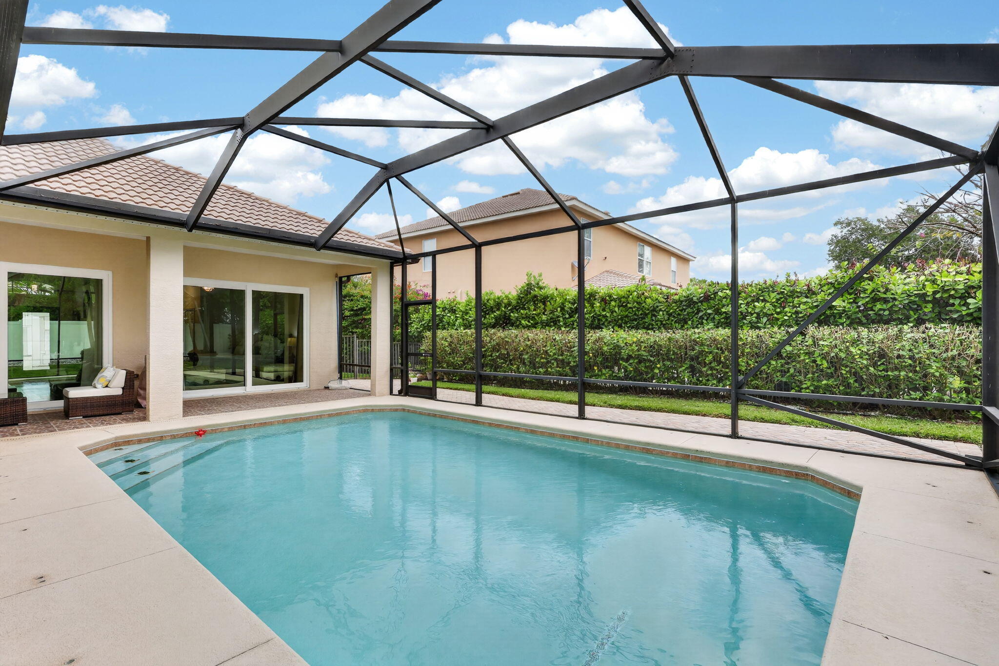 LAKE TUSCANY - Residential