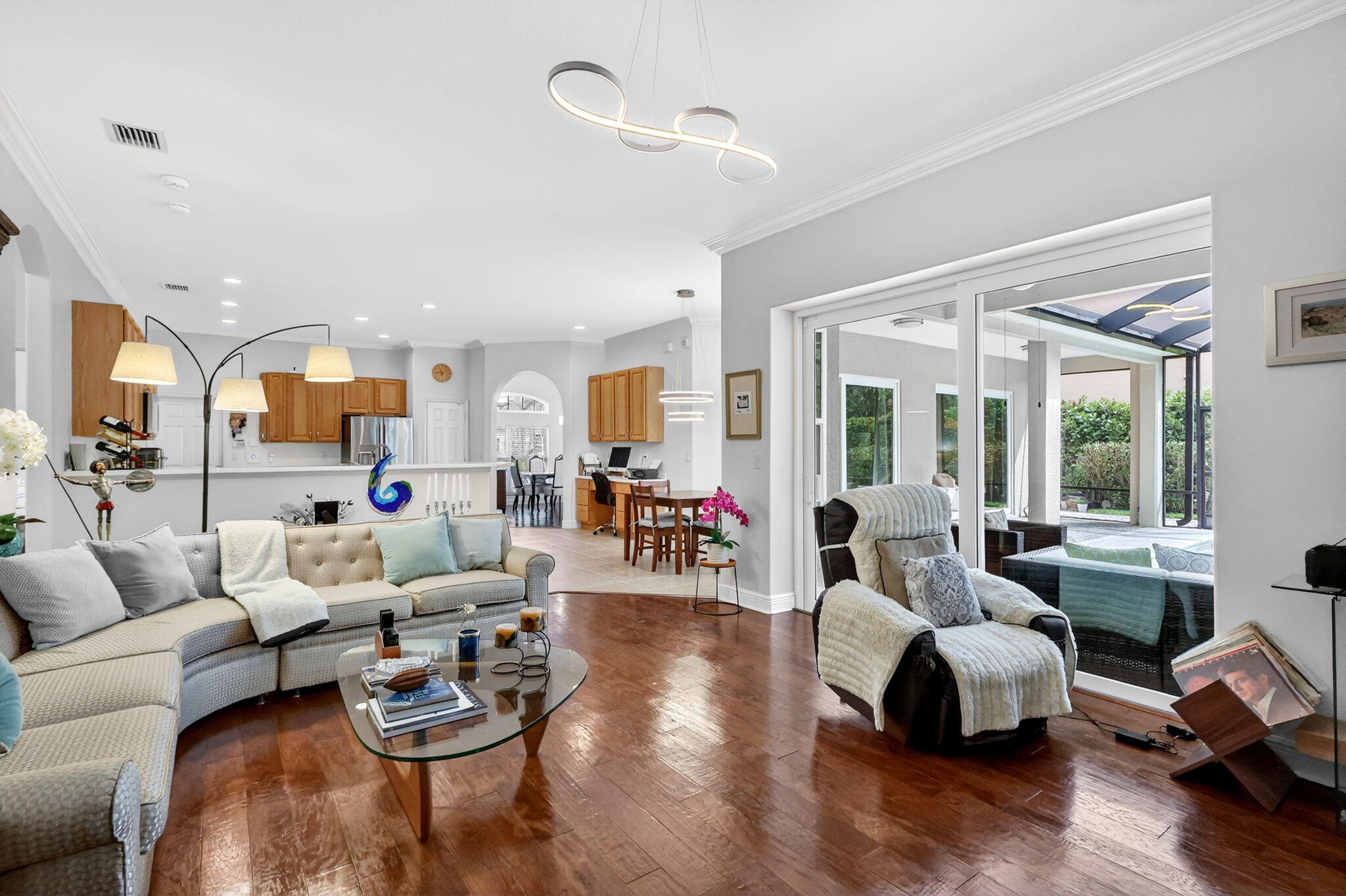 LAKE TUSCANY - Residential