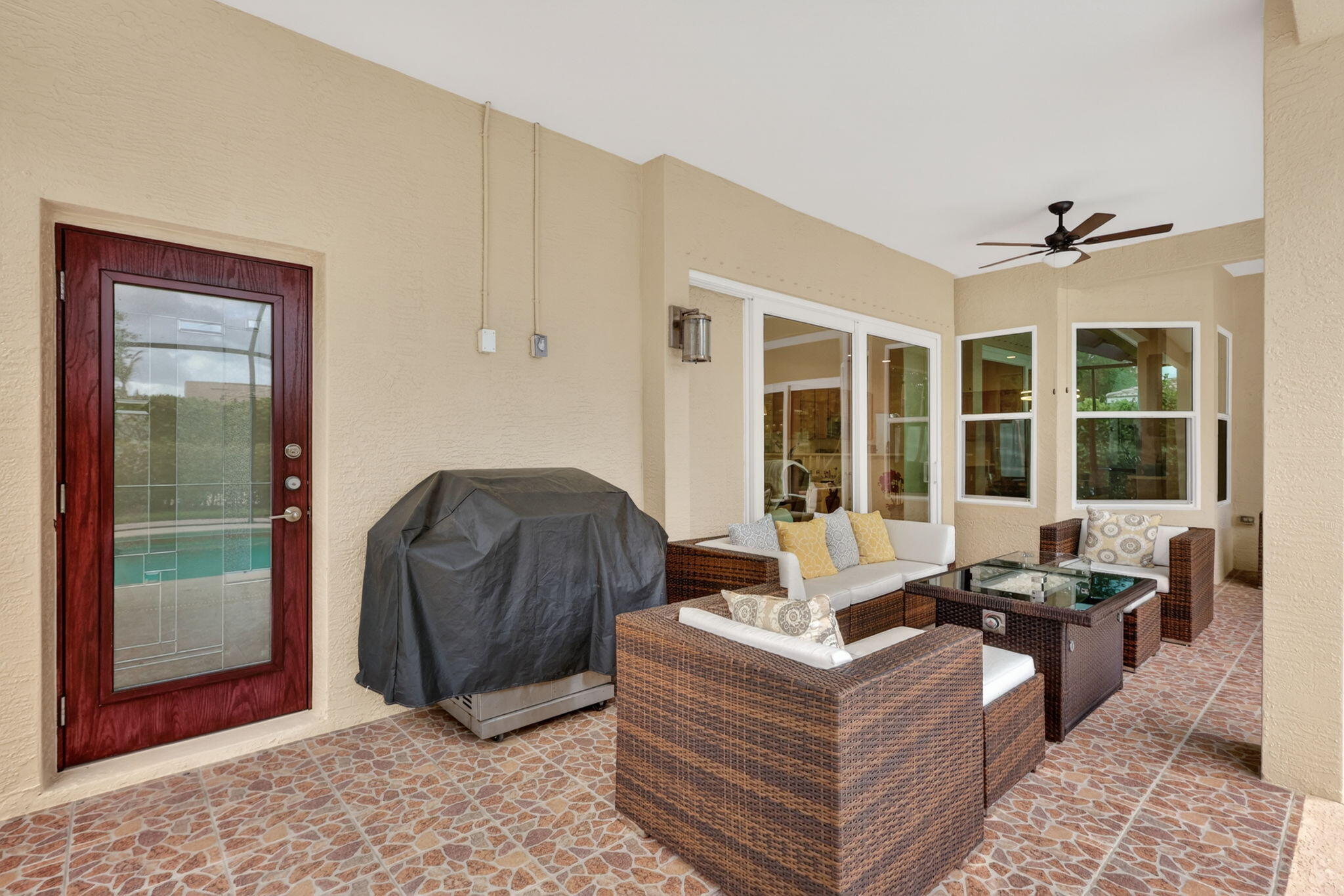 LAKE TUSCANY - Residential