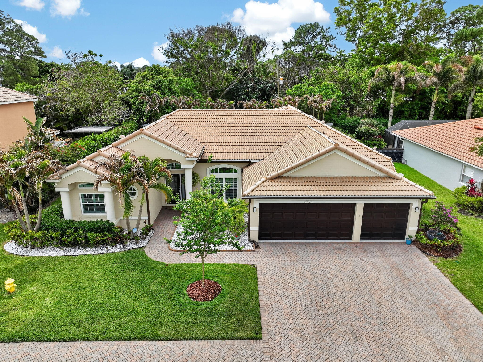 LAKE TUSCANY - Residential