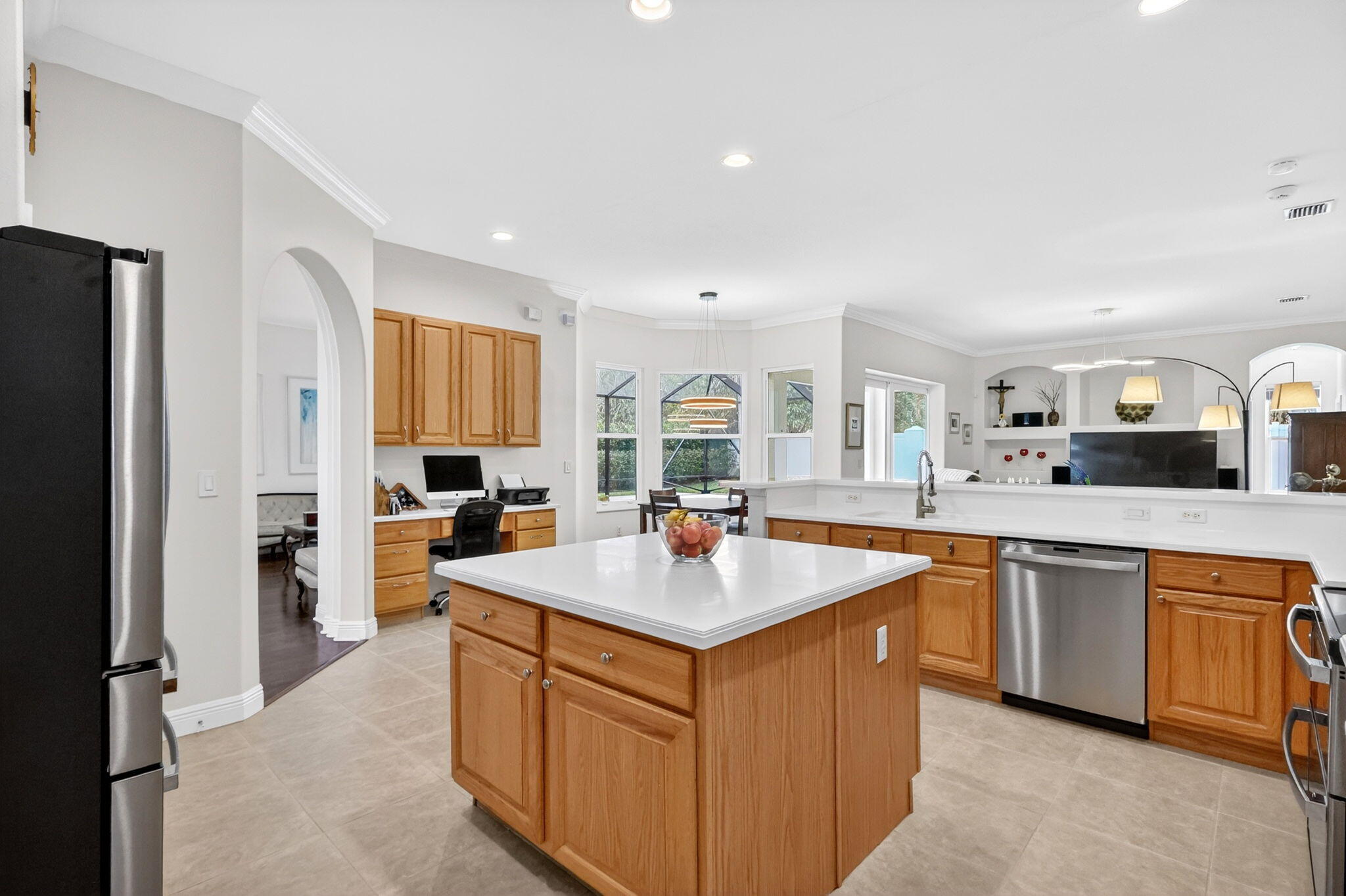 LAKE TUSCANY - Residential