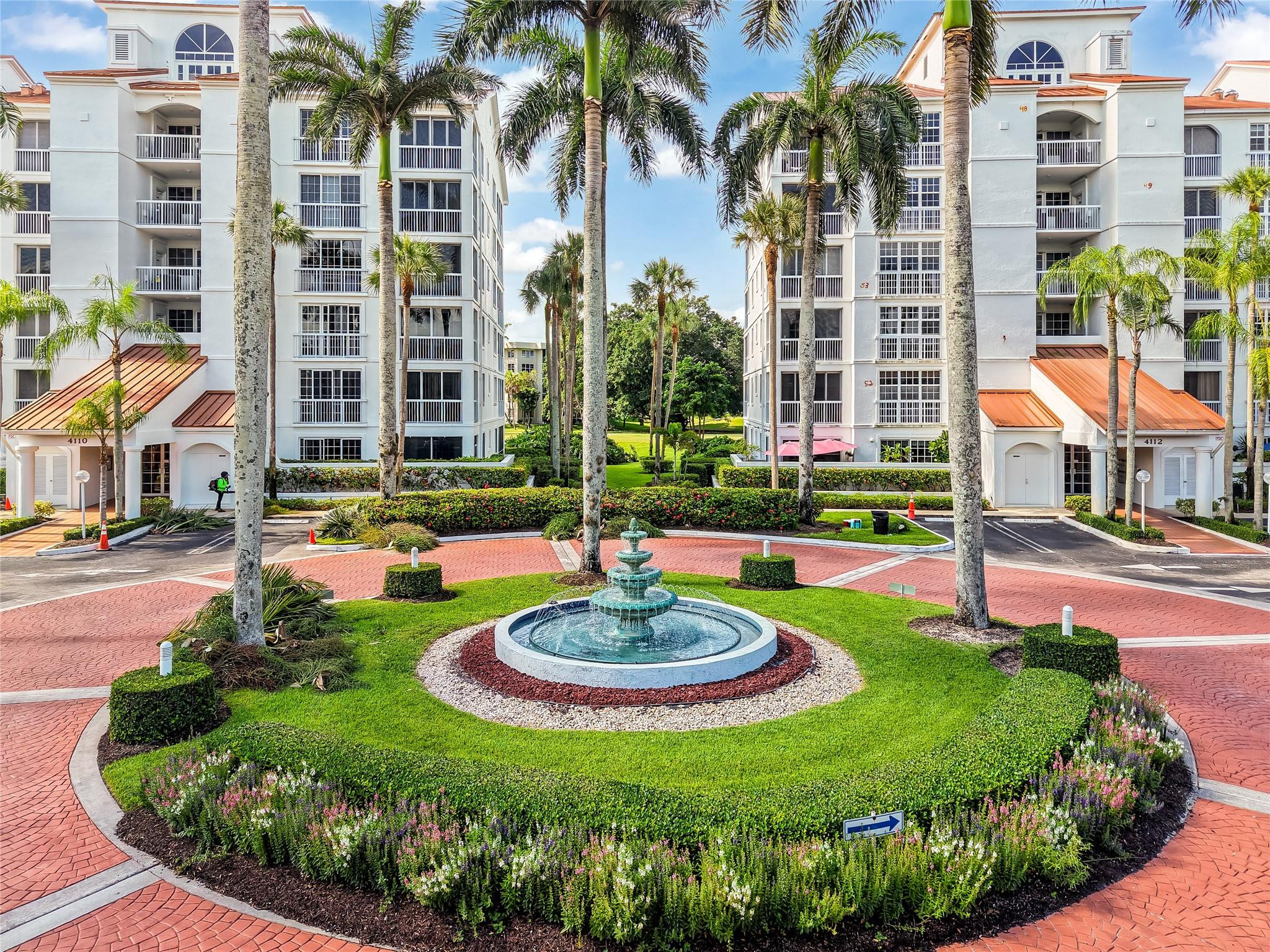 Vizcaya at Palm Aire - Residential