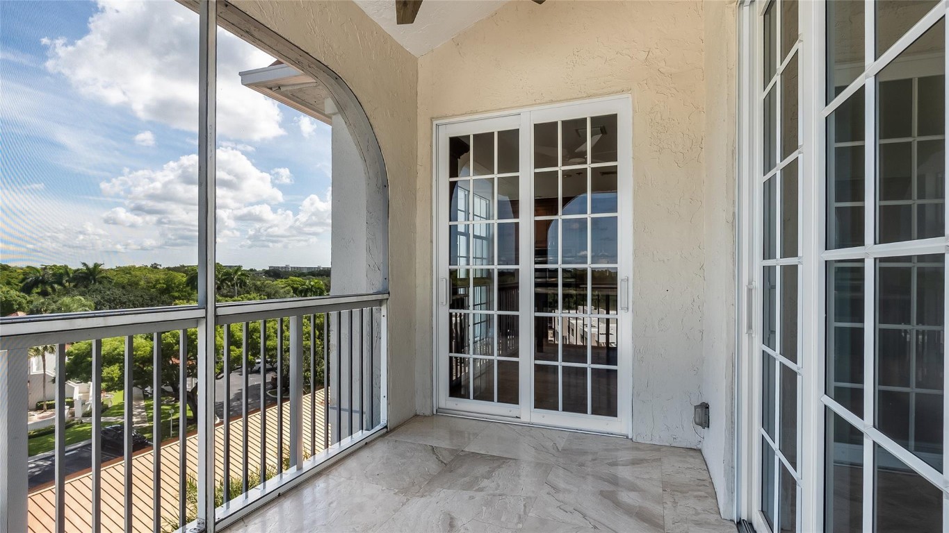 Vizcaya at Palm Aire - Residential