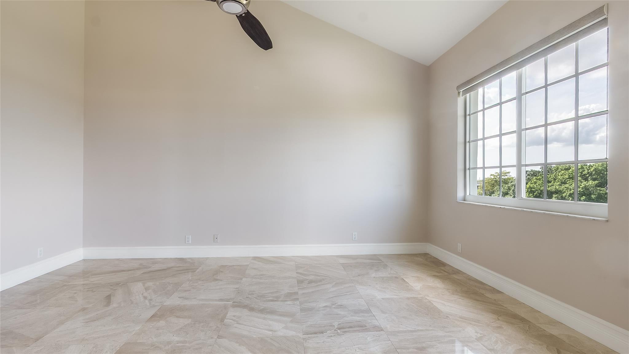 Vizcaya at Palm Aire - Residential