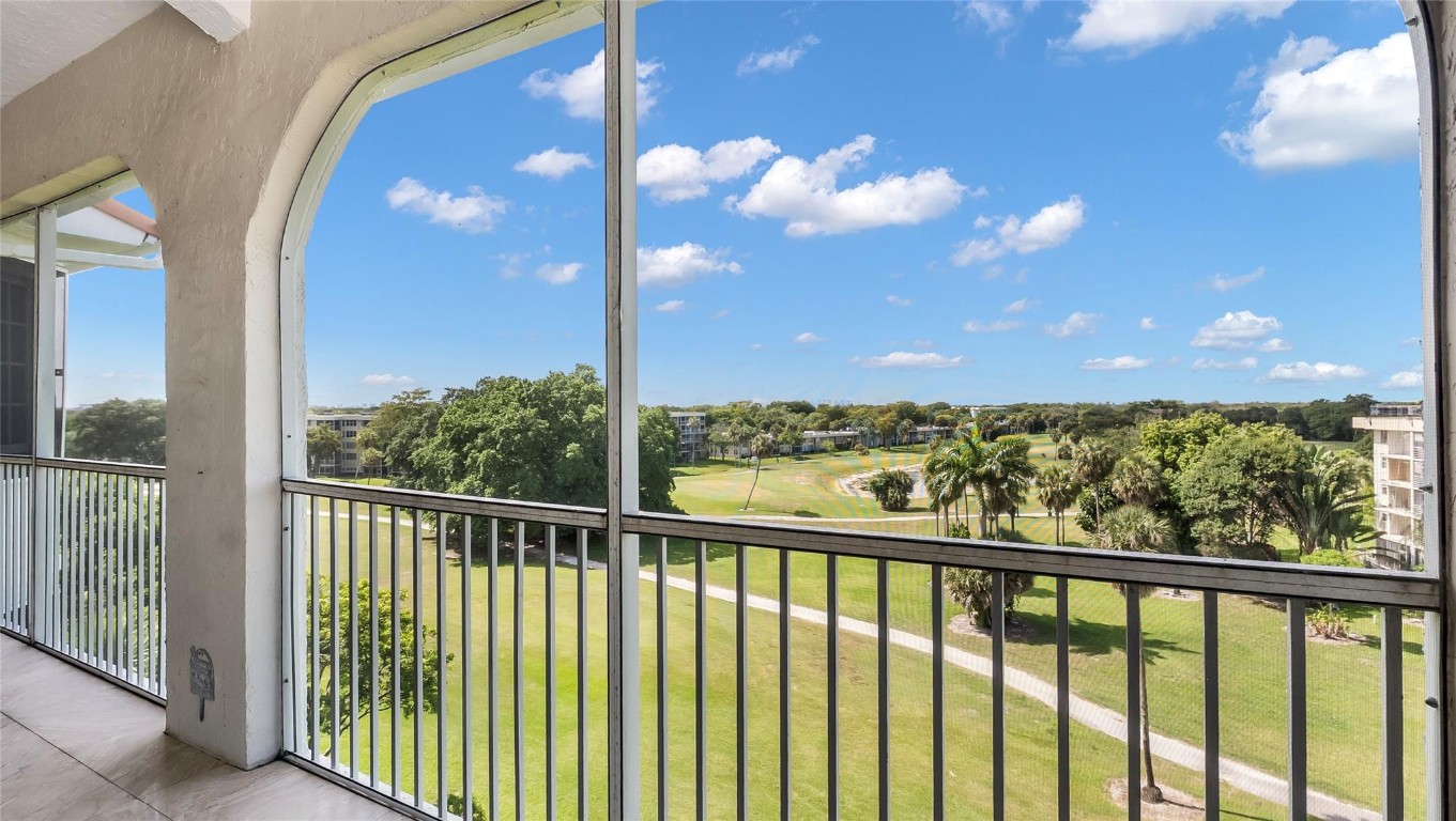 4116 W Palm Aire Drive 166B