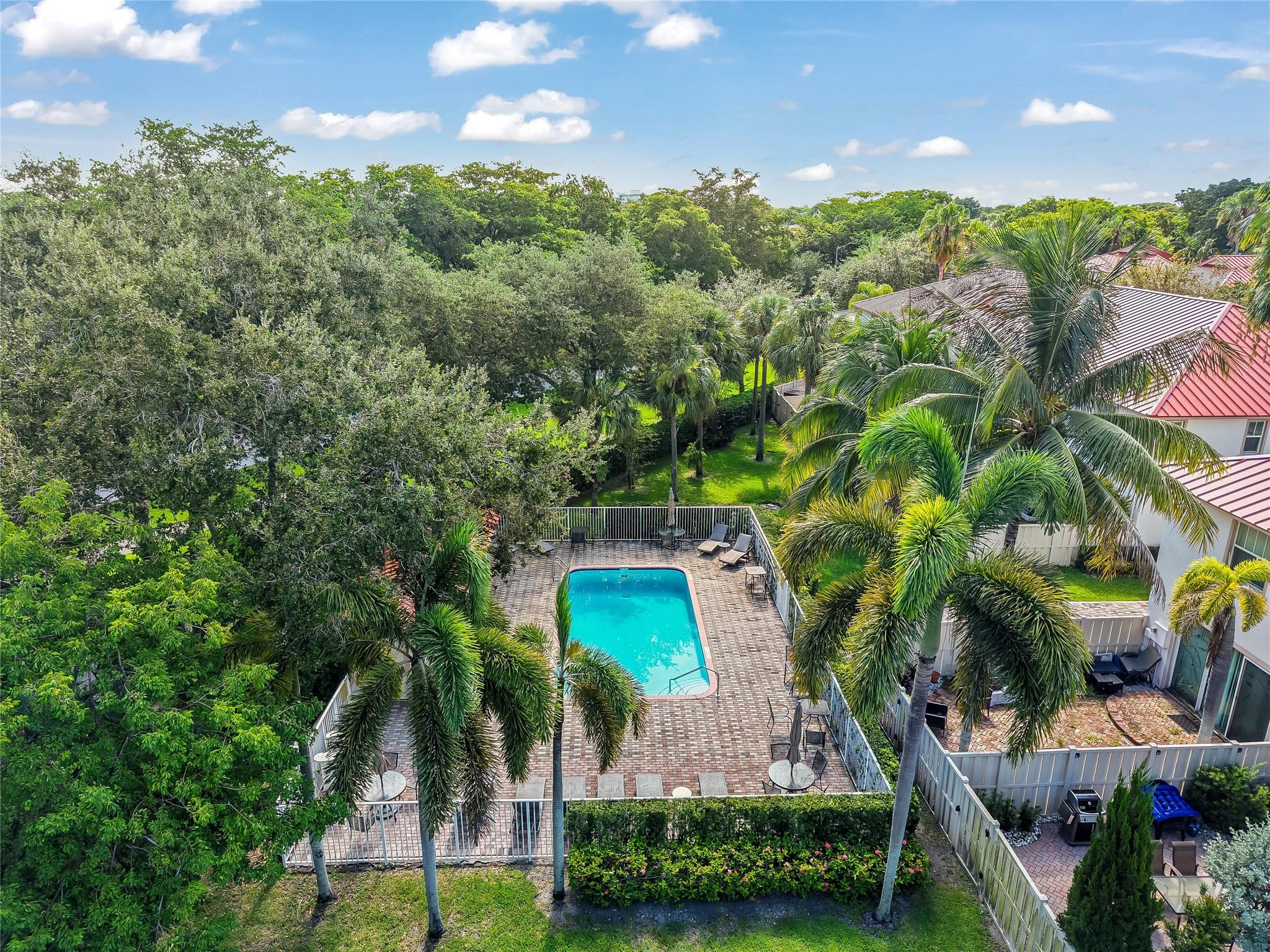 Vizcaya at Palm Aire - Residential