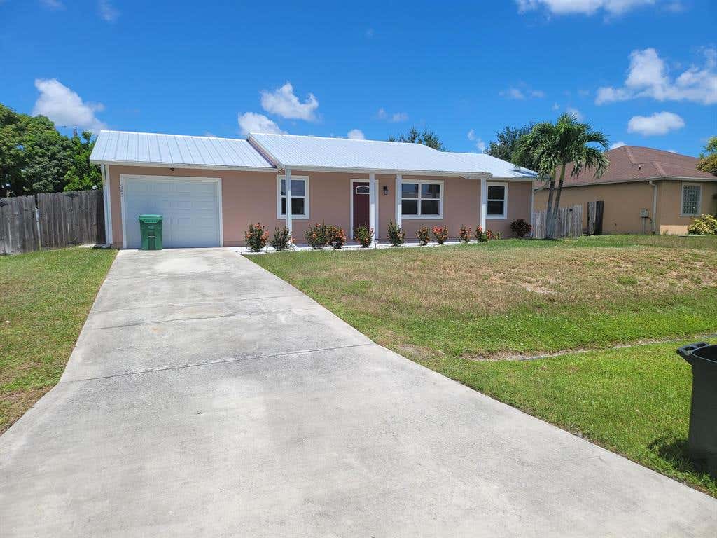 Photo of 955 SW Gwendolen Terrace Ter, Port Saint Lucie, FL 34953 (MLS # R10822620)