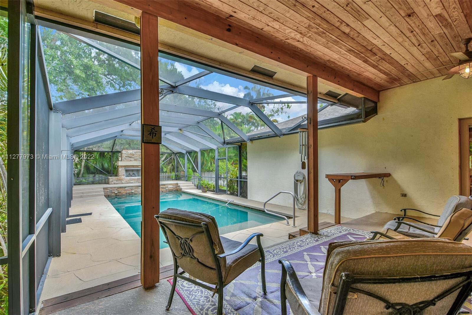 LOXAHATCHEE - Residential Lease