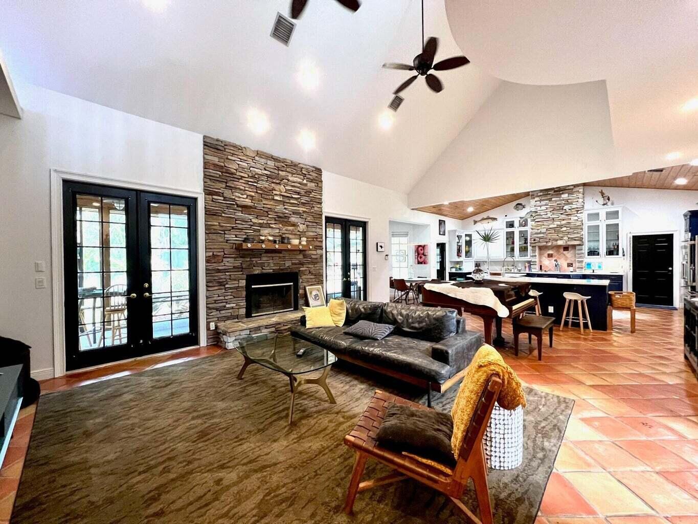 LOXAHATCHEE - Residential Lease