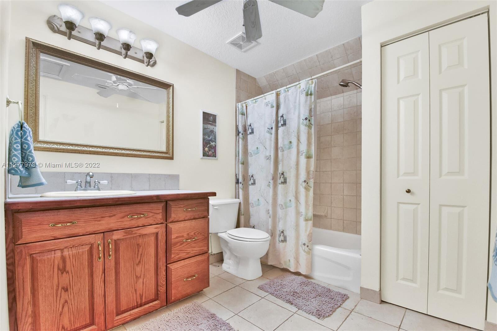 LOXAHATCHEE - Residential Lease