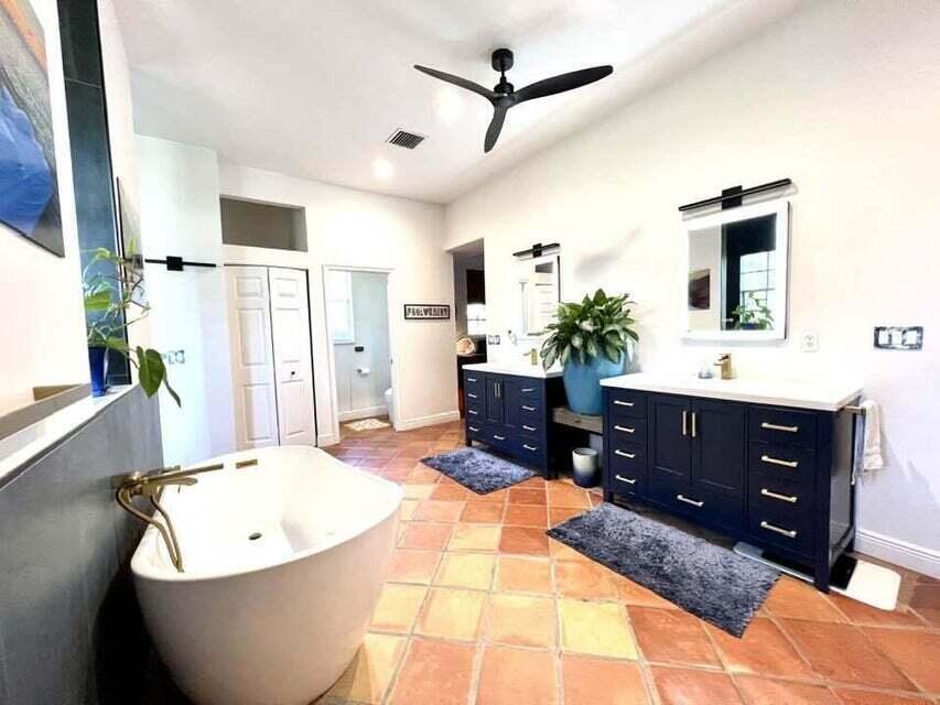 LOXAHATCHEE - Residential Lease