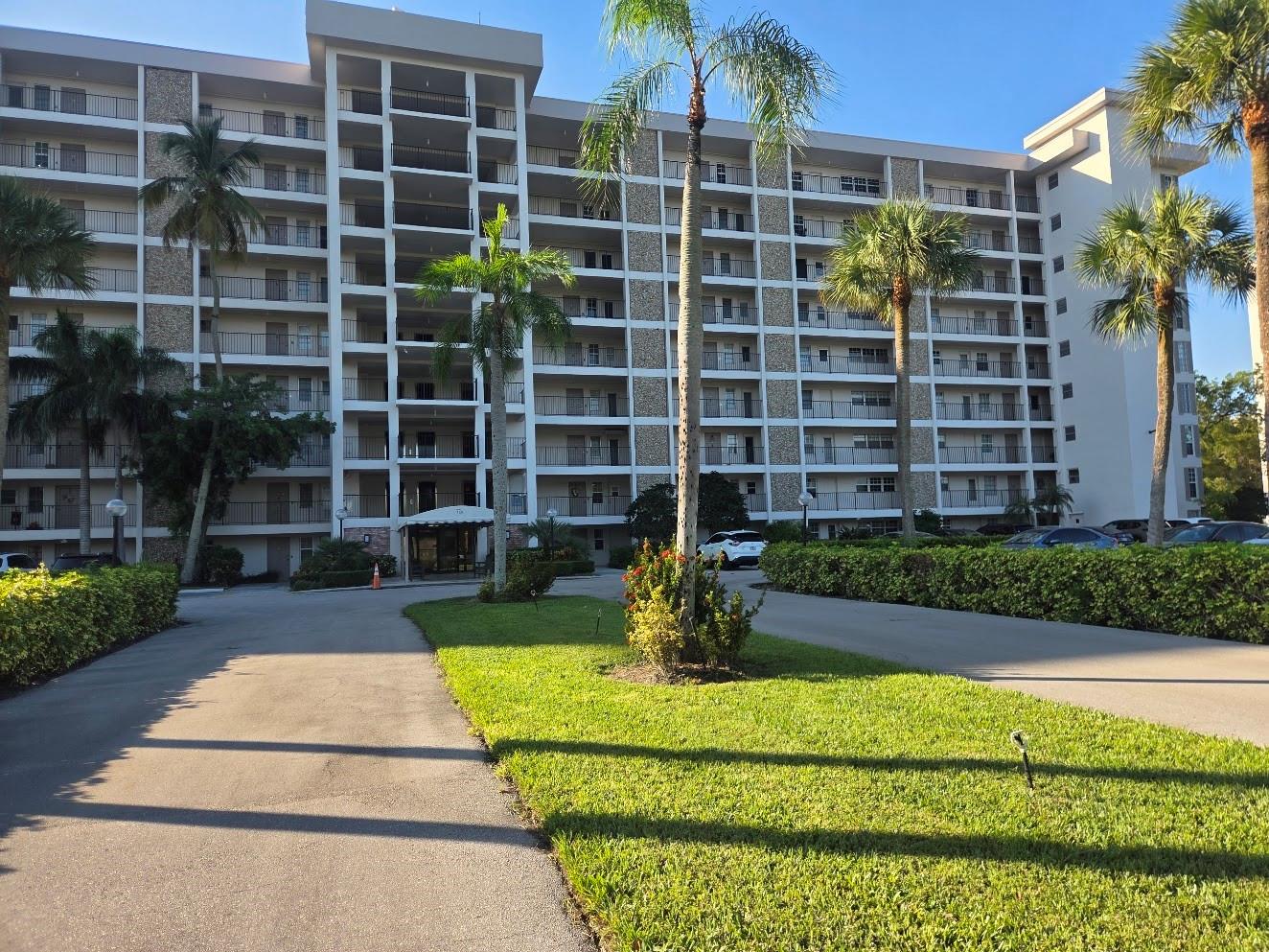 3150 N Palm Aire Dr 805