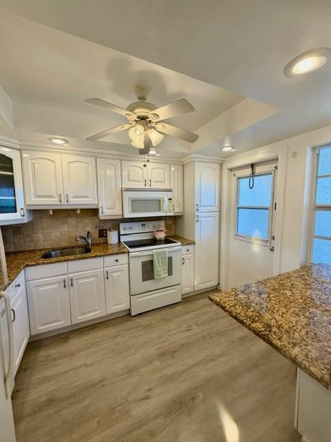 3150 N Palm Aire Drive 805