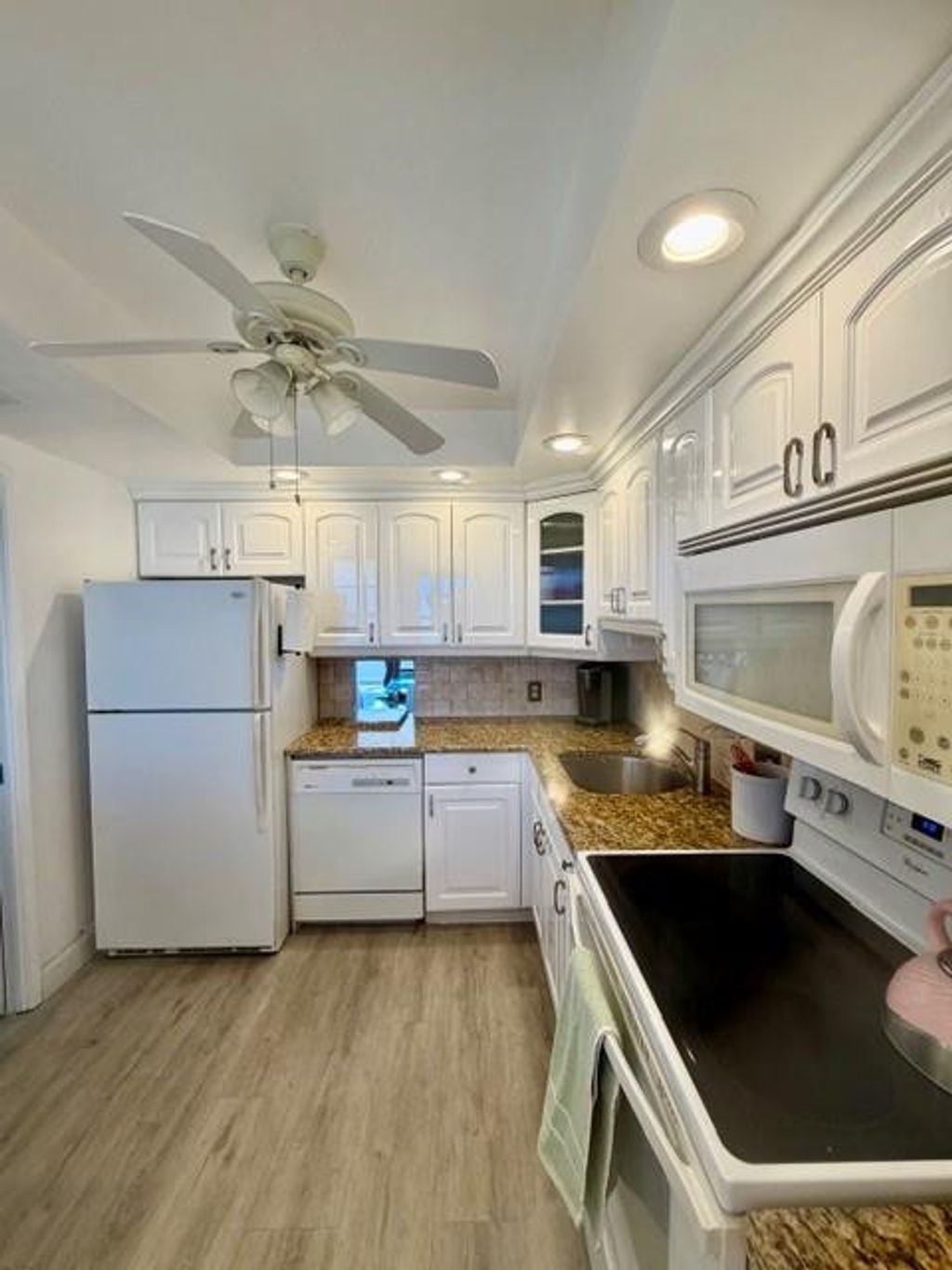 Photo of 3150 N Palm Aire Drive #805, Pompano Beach, FL 33069 (MLS # F10534646)