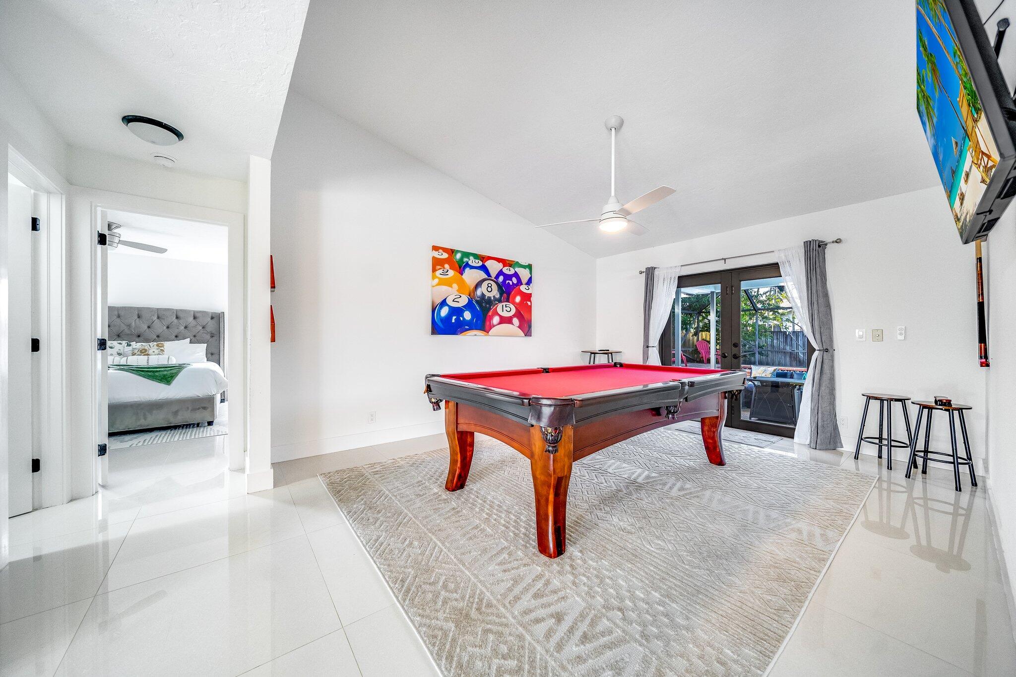 SUGAR POND MANOR OF WELLI - Residential Lease