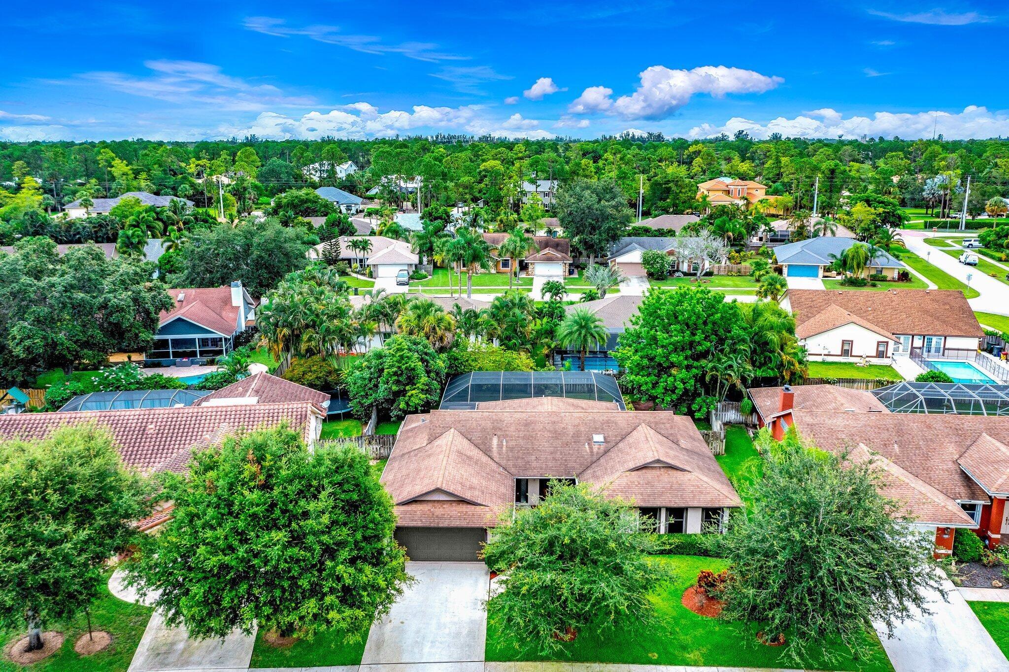 SUGAR POND MANOR OF WELLI - Residential Lease