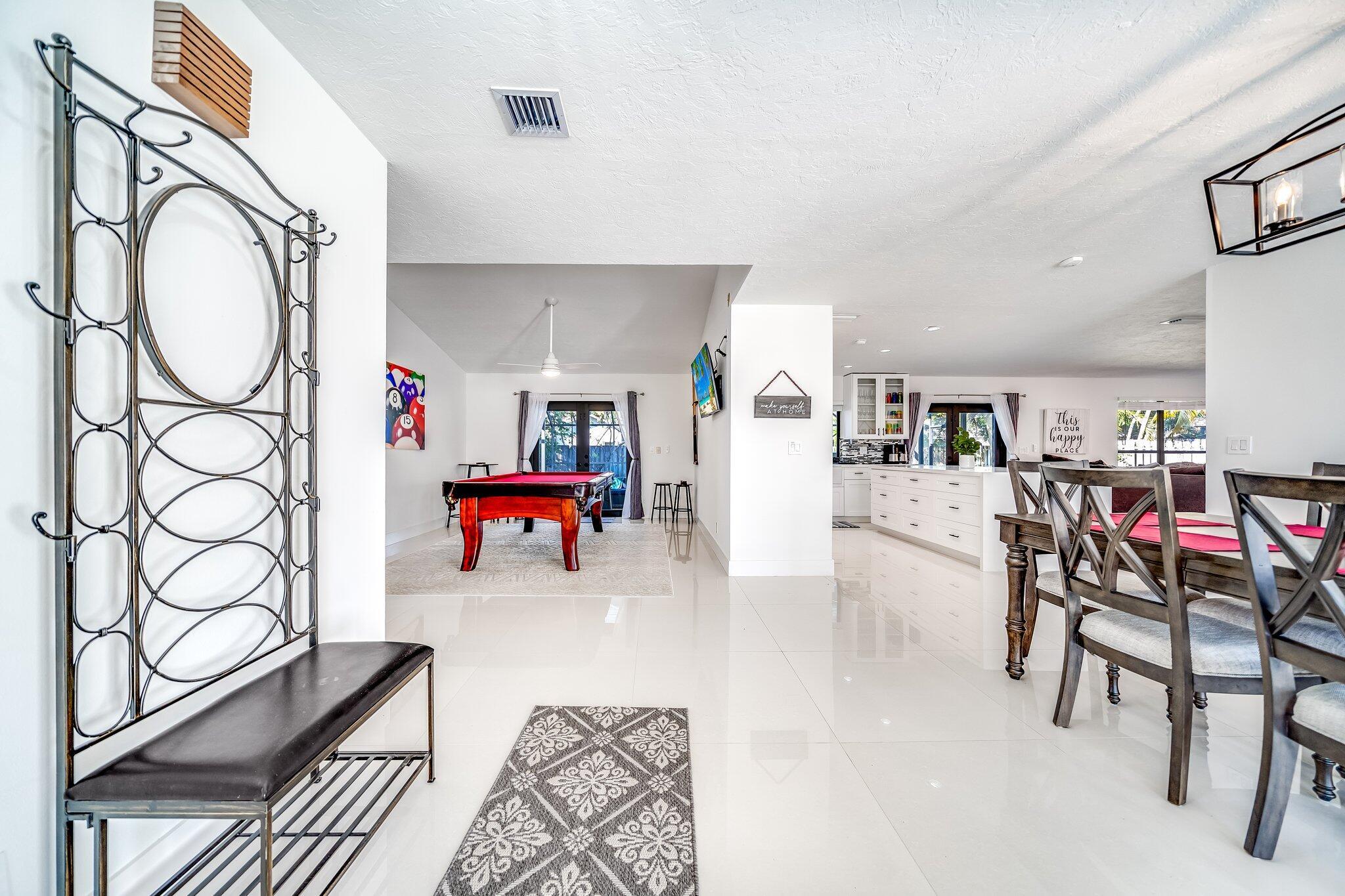 SUGAR POND MANOR OF WELLI - Residential Lease