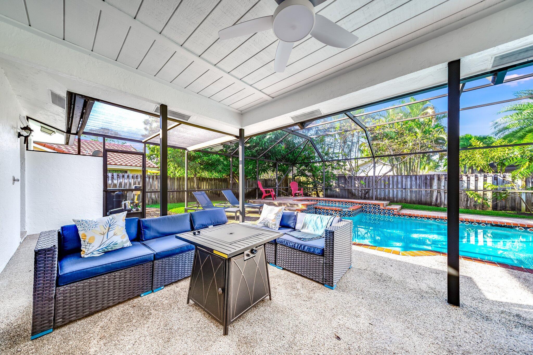 SUGAR POND MANOR OF WELLI - Residential Lease