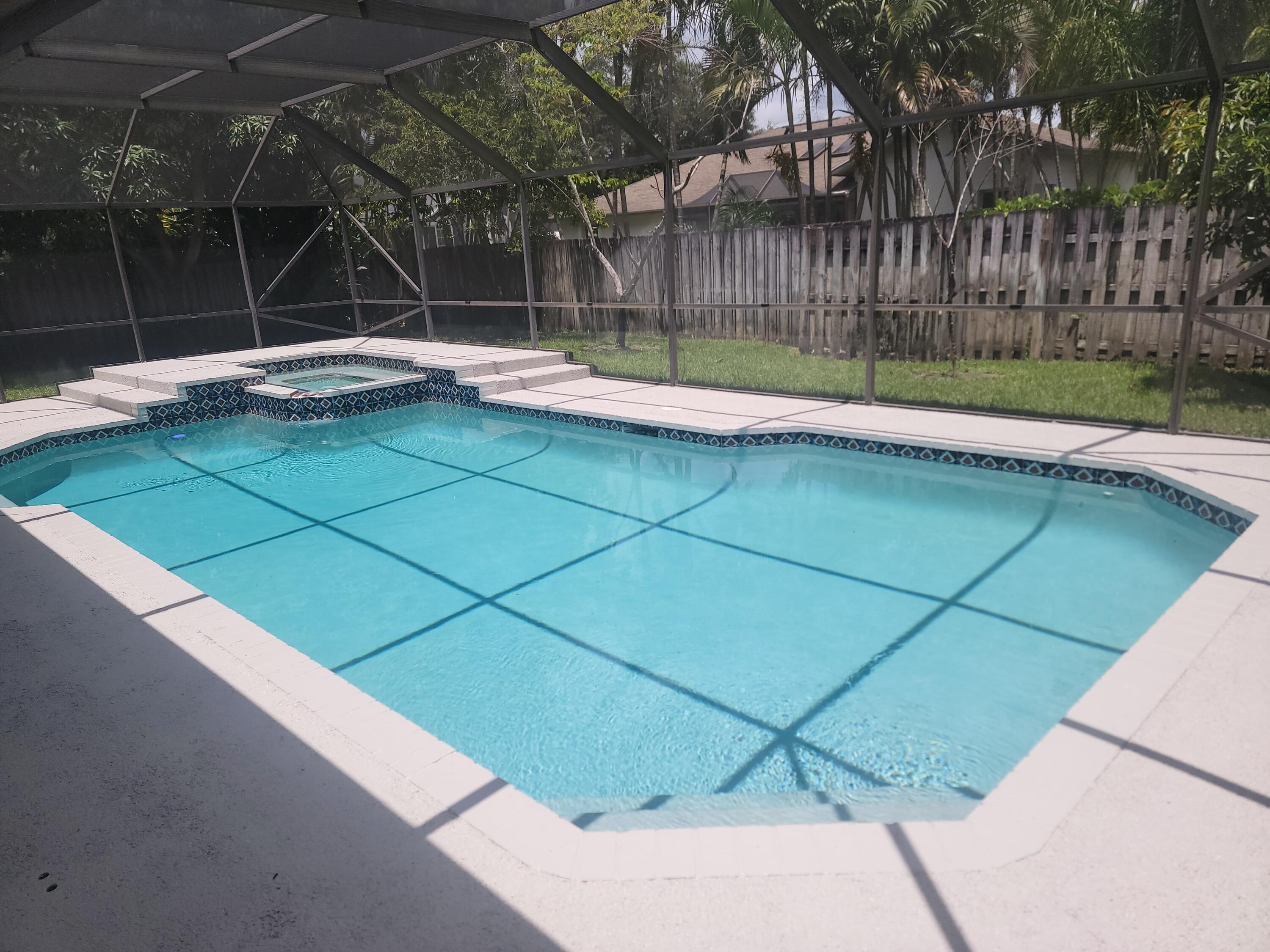 SUGAR POND MANOR OF WELLI - Residential Lease