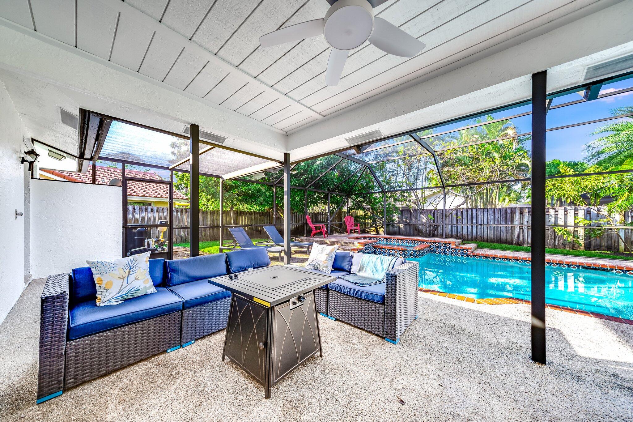 SUGAR POND MANOR OF WELLI - Residential Lease