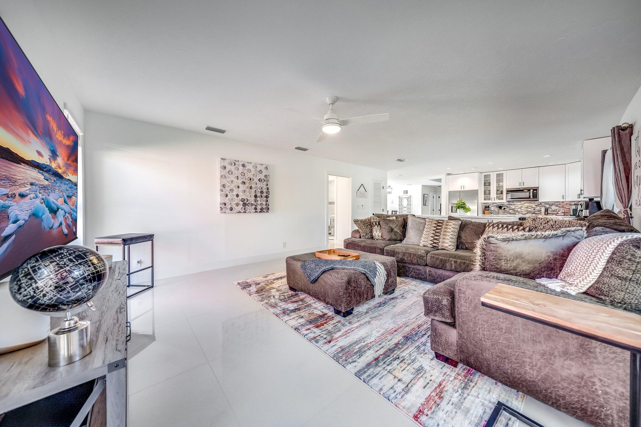 SUGAR POND MANOR OF WELLI - Residential Lease