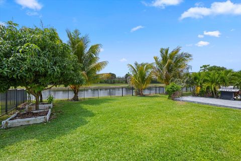 Single Family Residence in Boynton Beach FL 8587 Grand Prix Lane Ln 52.jpg