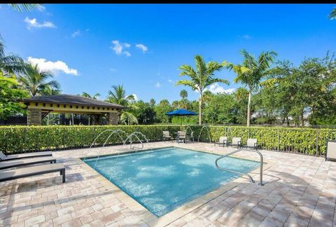 Single Family Residence in Boynton Beach FL 8587 Grand Prix Lane Ln 75.jpg