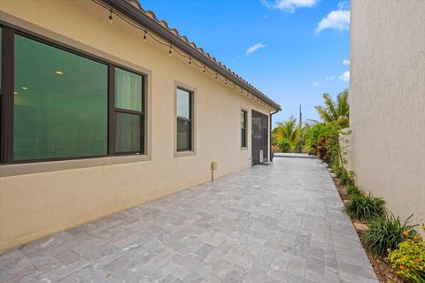 Single Family Residence in Boynton Beach FL 8587 Grand Prix Lane Ln 49.jpg