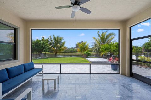Single Family Residence in Boynton Beach FL 8587 Grand Prix Lane Ln 48.jpg