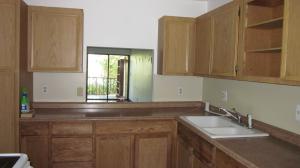 FOREST HILL VILLAS GARDEN - Residential