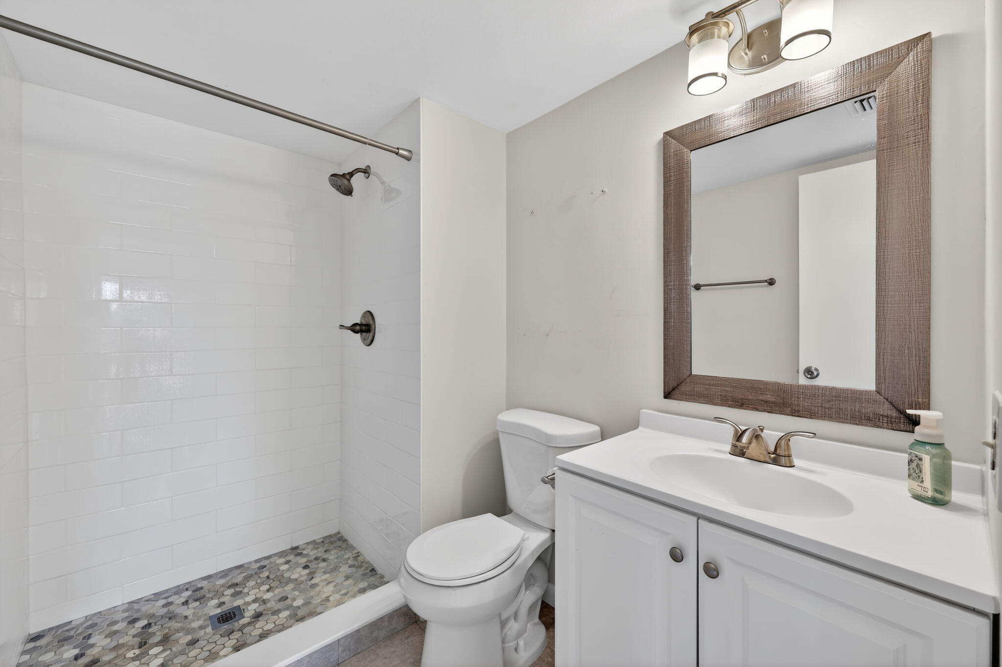 CHASEWOOD OF JUPITER CONDO - Residential Lease