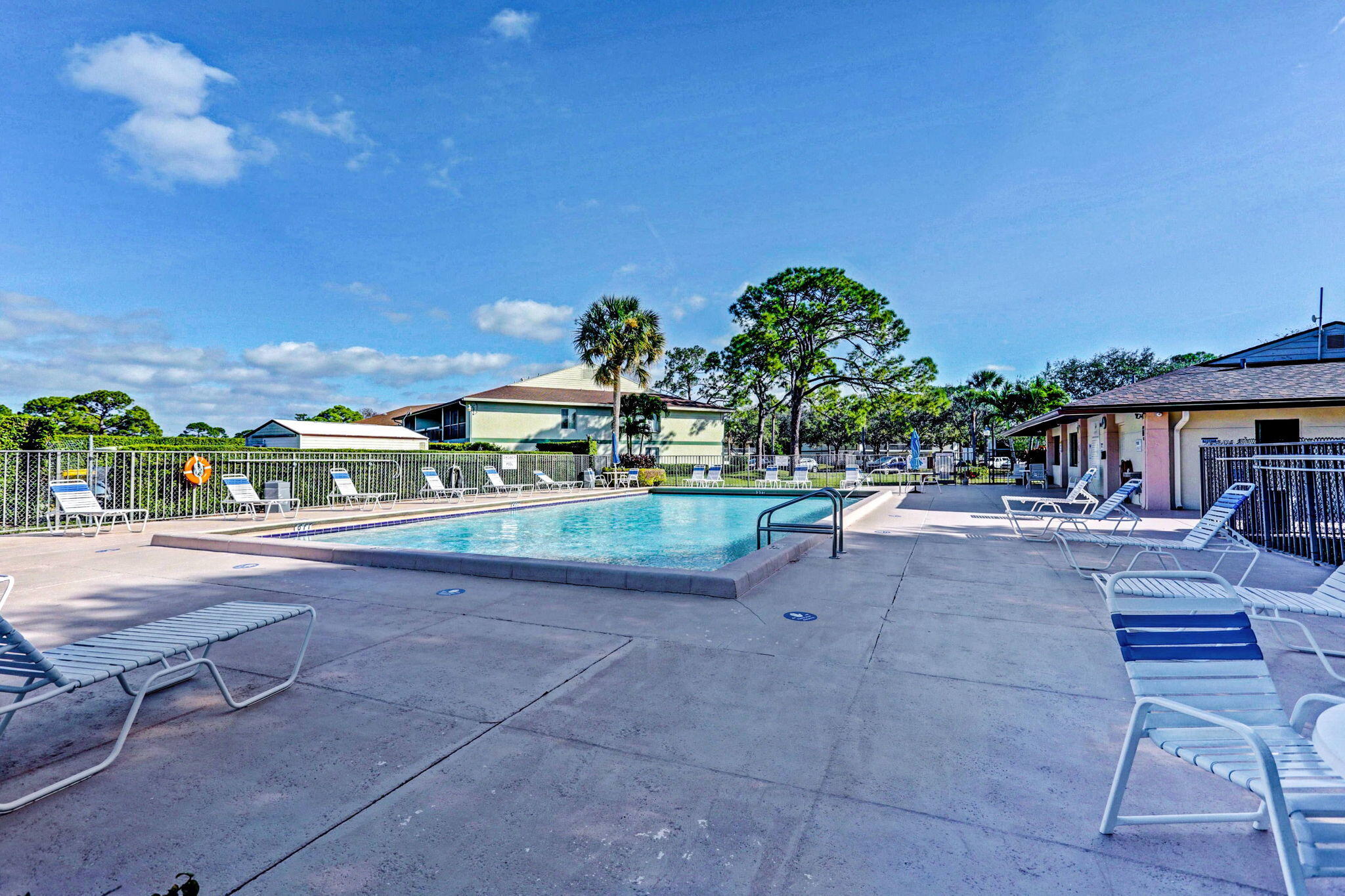 CHASEWOOD OF JUPITER CONDO - Residential Lease