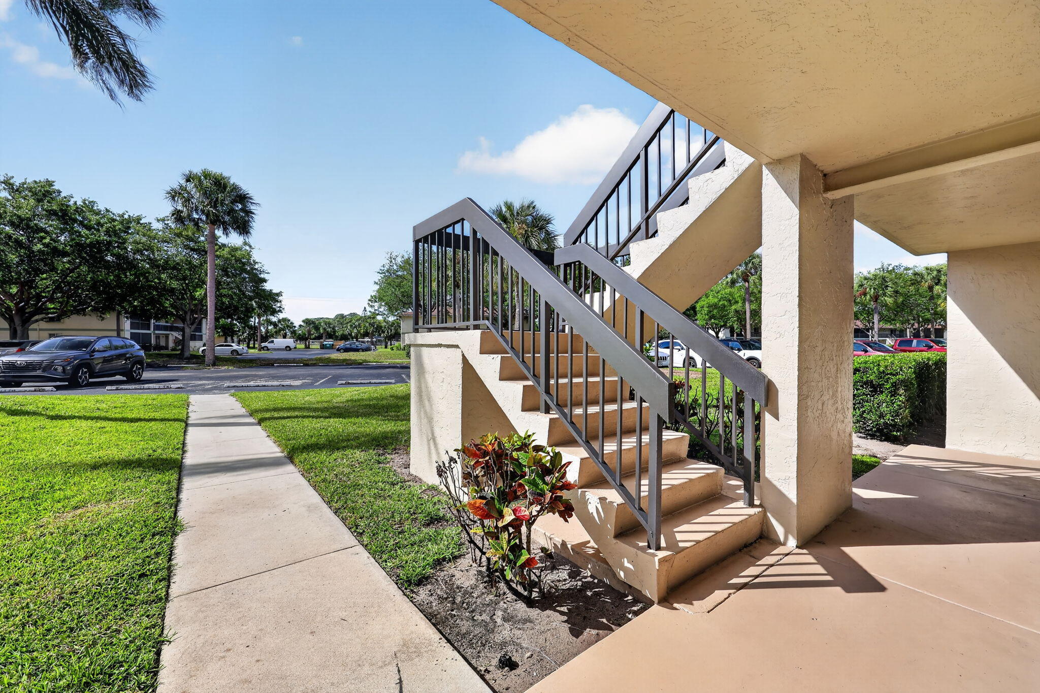 CHASEWOOD OF JUPITER CONDO - Residential Lease