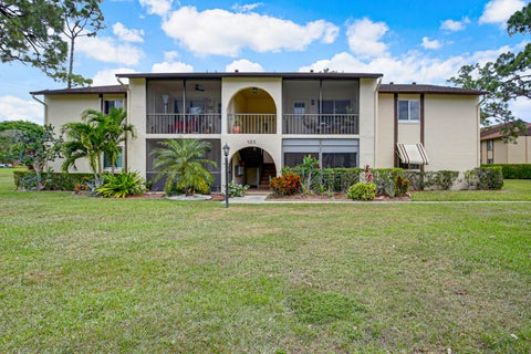 Tiny photo for 125 Lake Pine Circle #D-1, Greenacres, FL 33463 (MLS # R10977048)