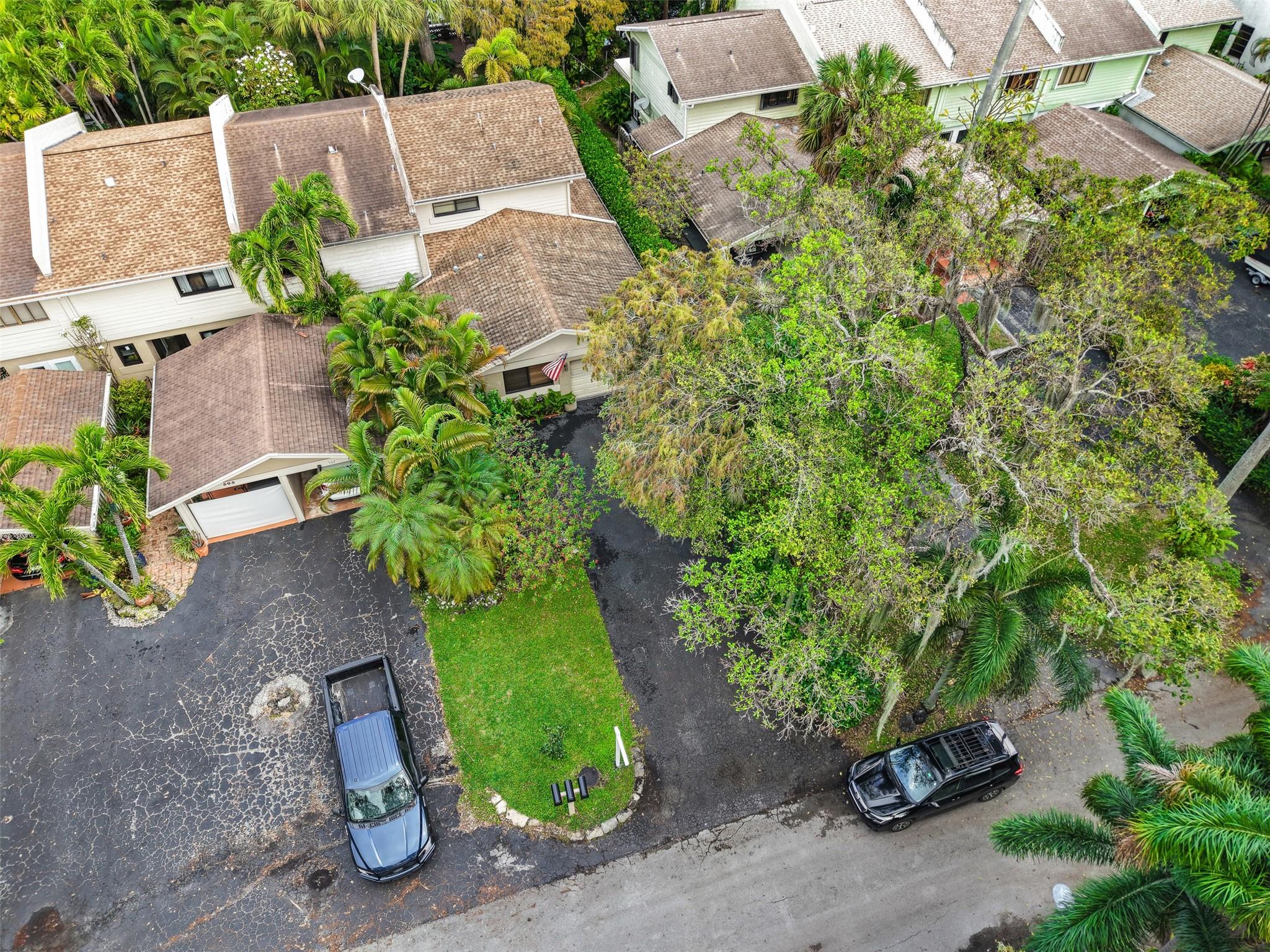 Townhouse Woods - Residential