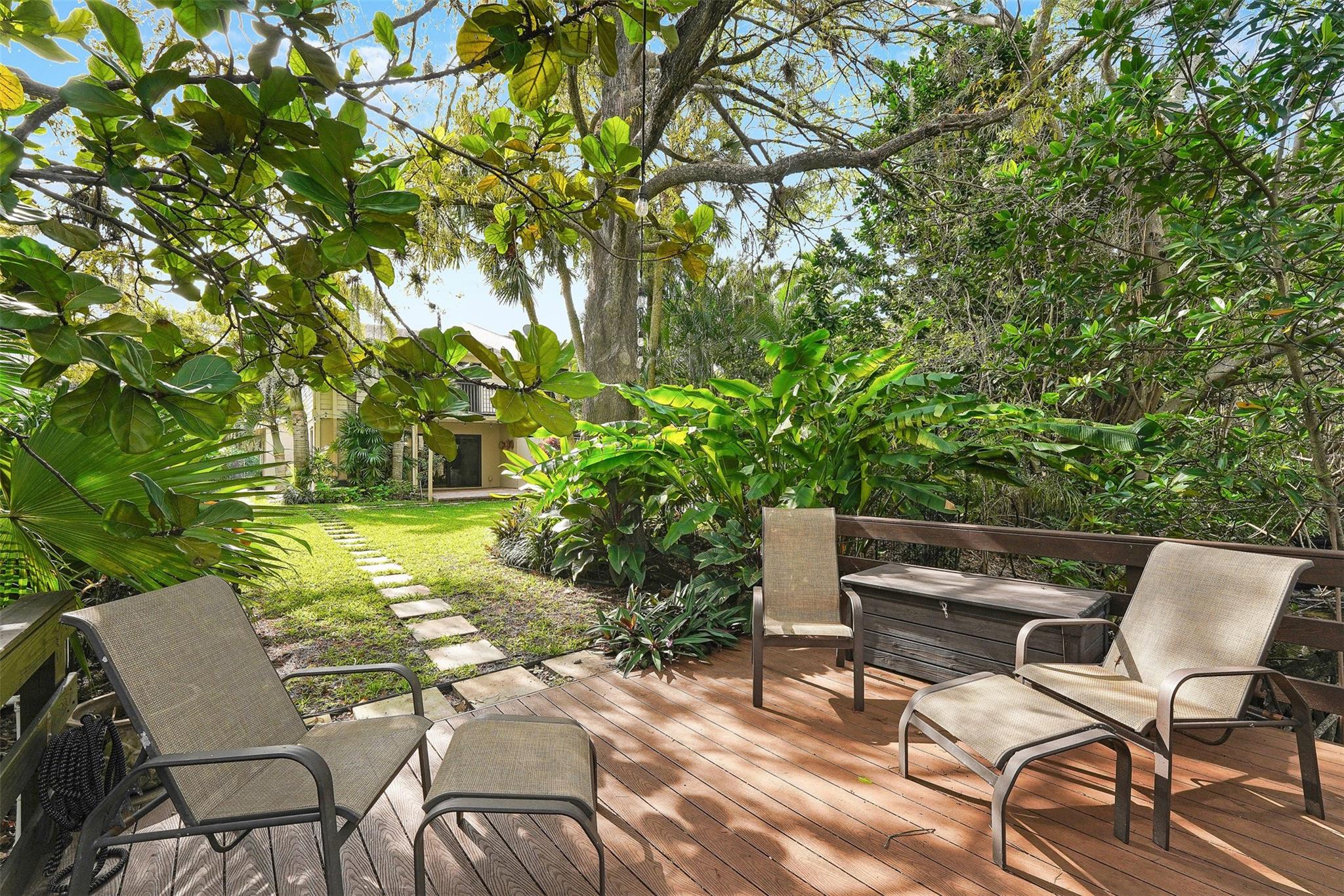 Townhouse Woods - Residential