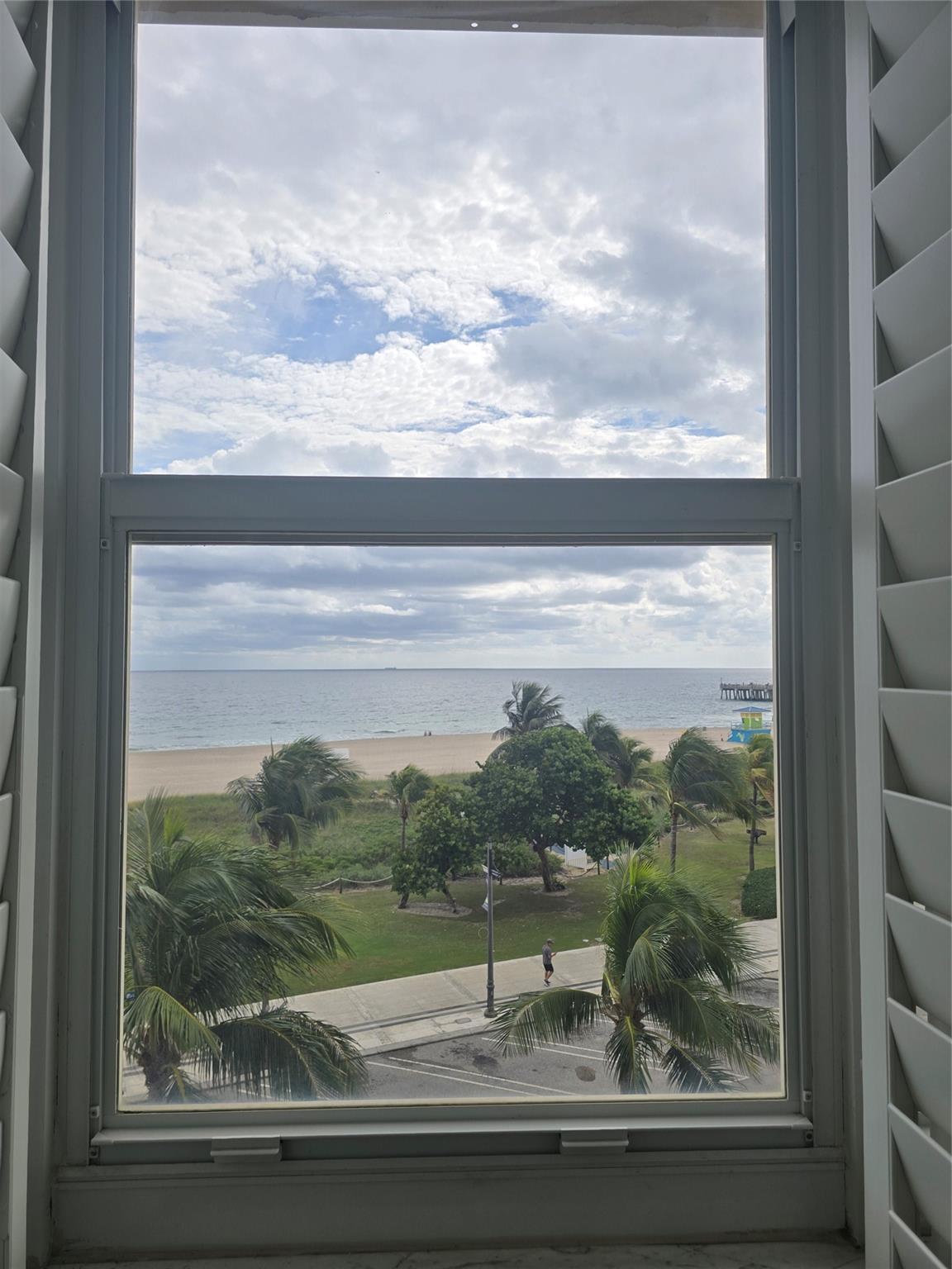 Bermuda House Condo - Residential Lease