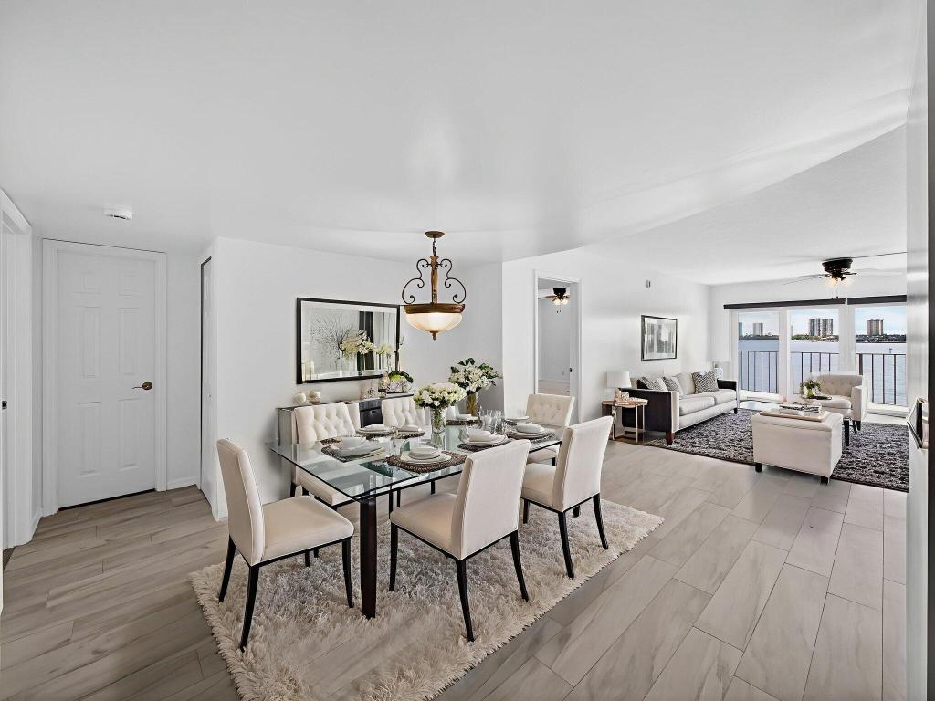 LAKE HARBOUR TOWERS CONDO - Residential