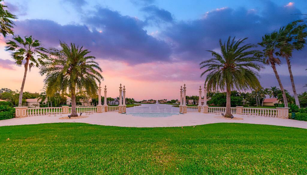 Photo of 7552 Lake Harbor Terrace, Lake Worth Beach, FL 33467 (MLS # R10873746)