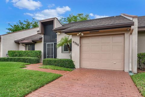 A home in Lake Worth