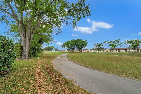 A home in Lake Worth