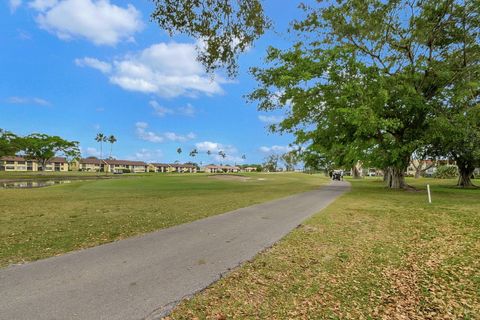 A home in Lake Worth