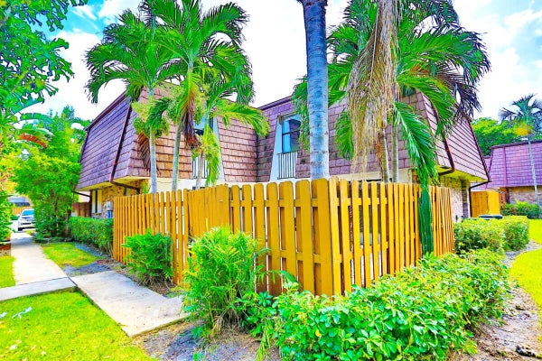 7531 COURTYARD RUN E, BOCA RATON, FL 33433 - Image 35c8fe4d31f094f2e68e22259175e9b3/2835612436
