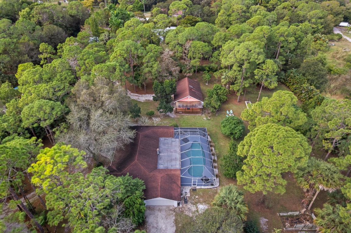 LOXAHATCHEE GROVES IN - Residential