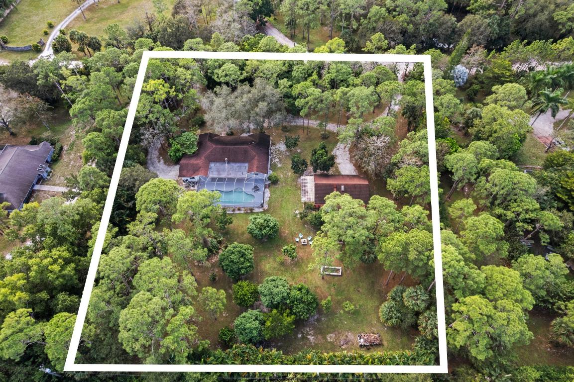 LOXAHATCHEE GROVES IN - Residential