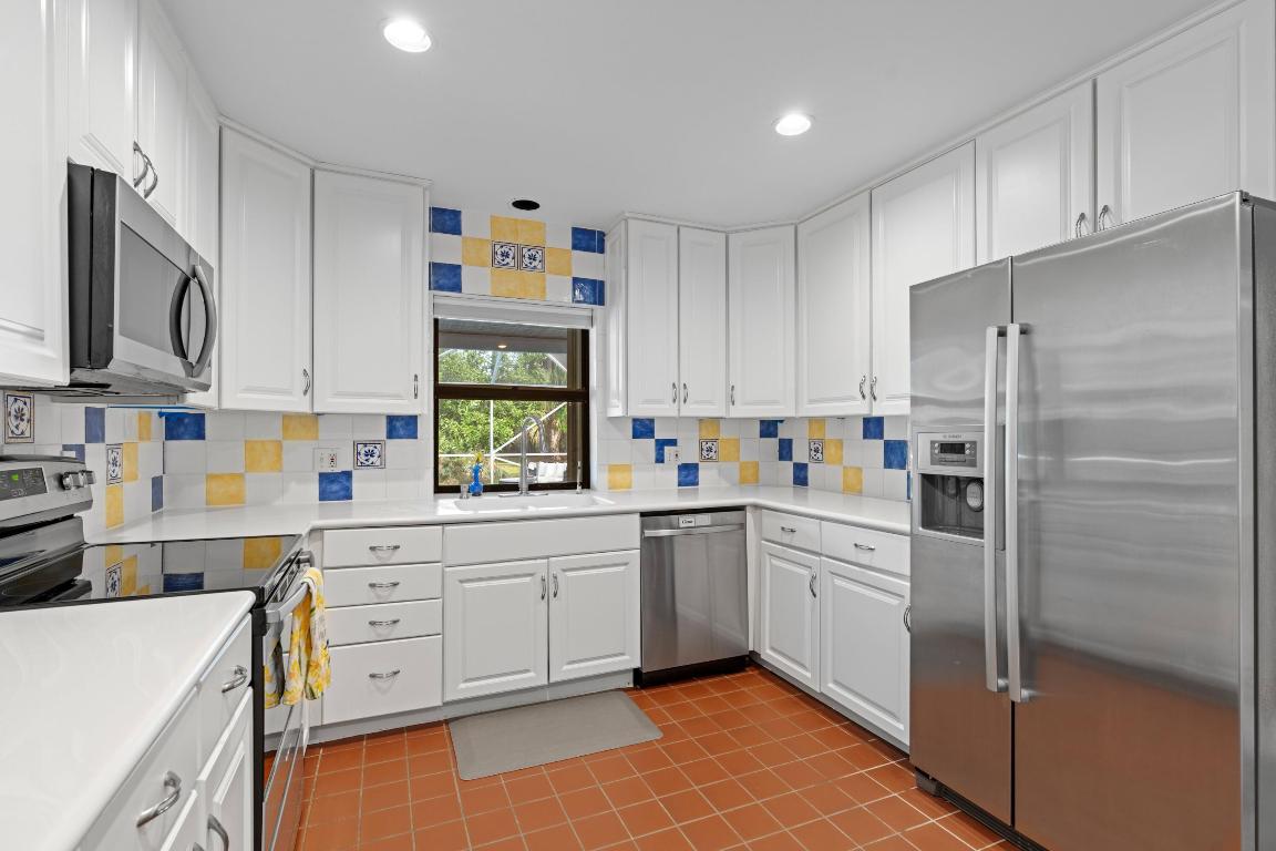 LOXAHATCHEE GROVES IN - Residential